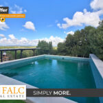 [Cover] Pool Blick