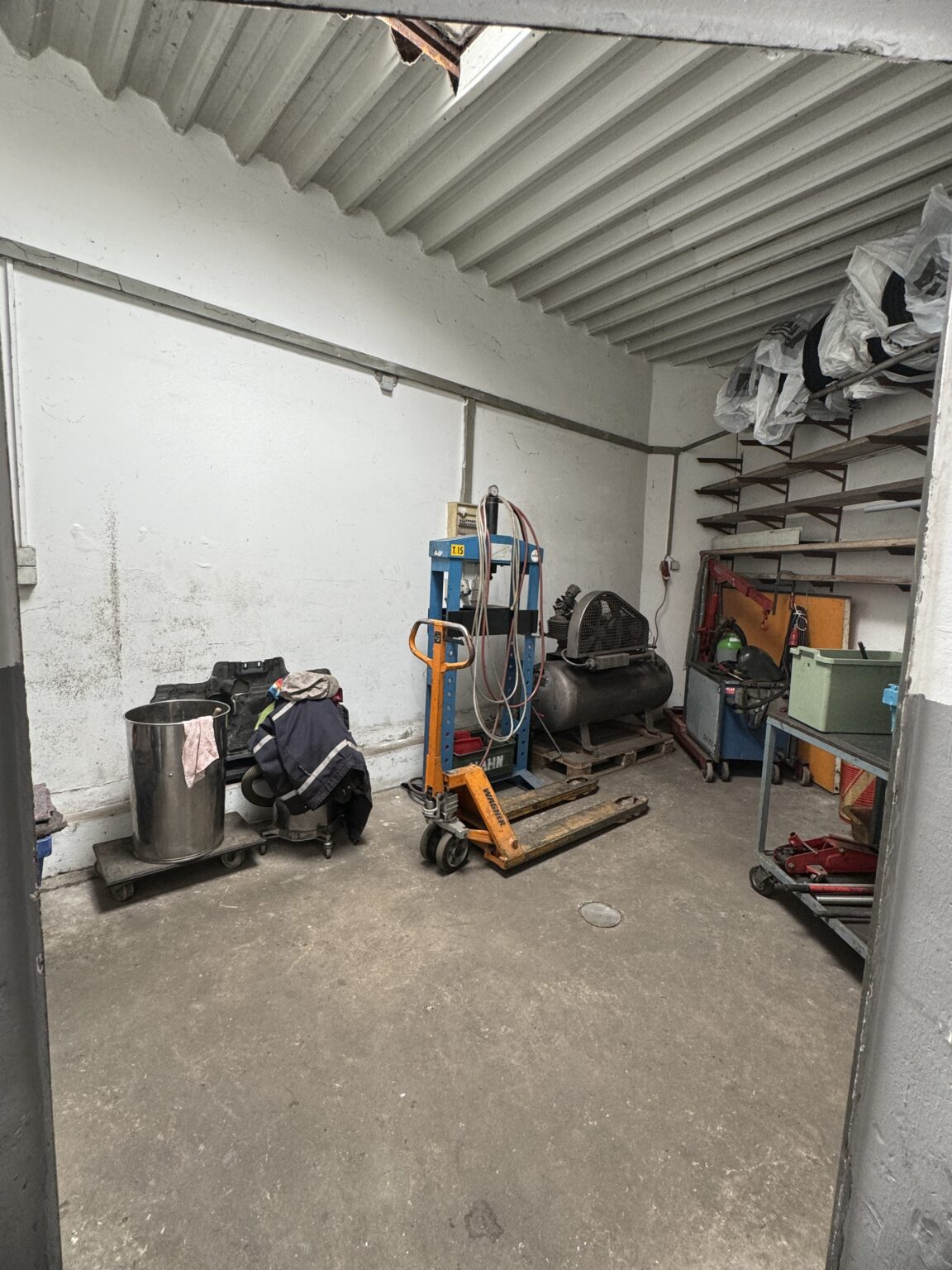 Garage Abstellraum
