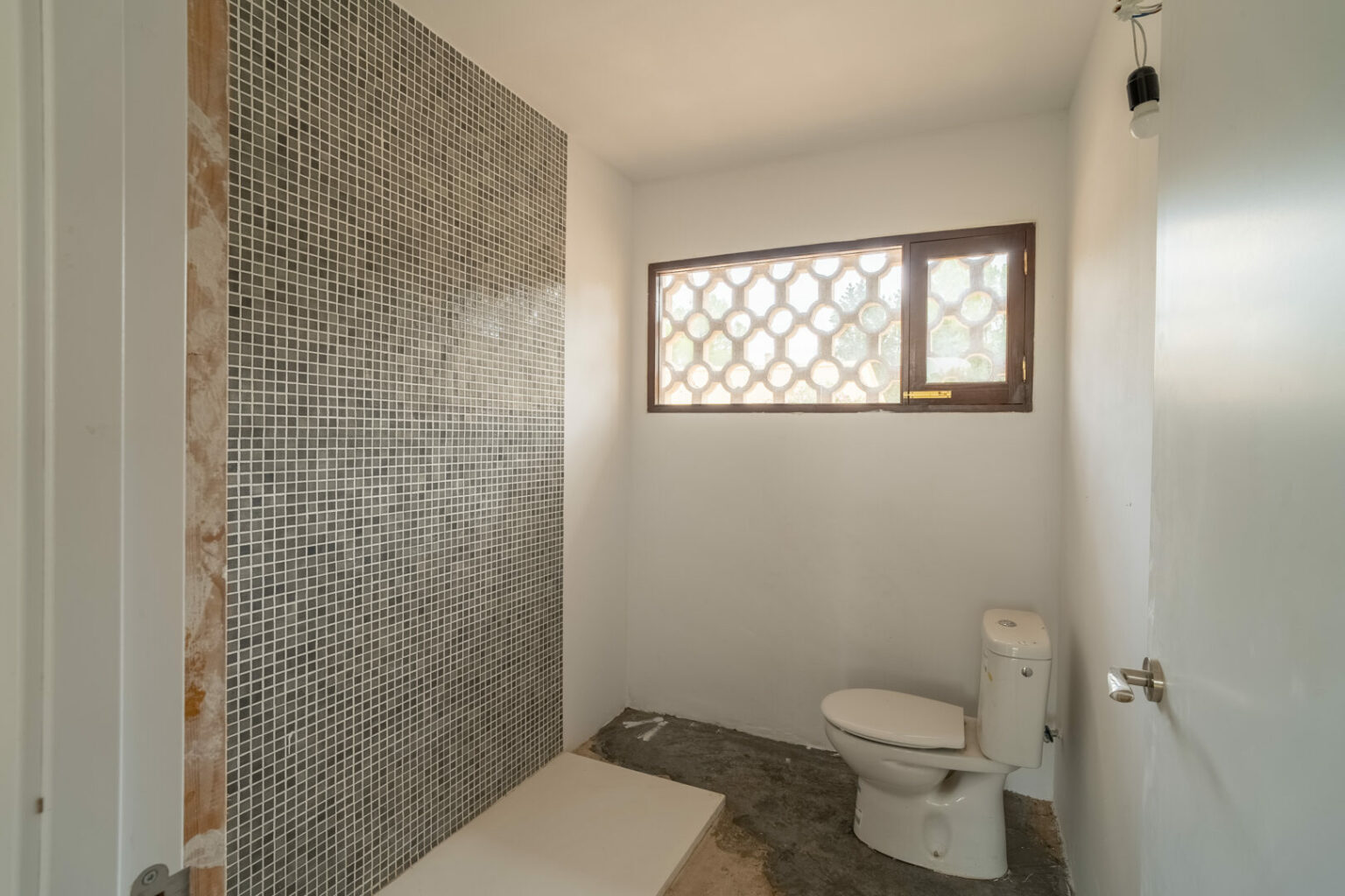 Bathroom 1 Finca