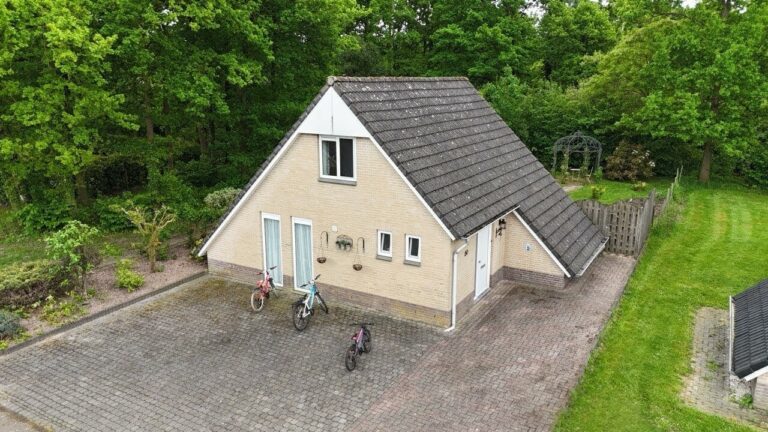 Aussenansicht Weg