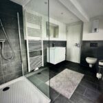 Badezimmer Mit Balkon