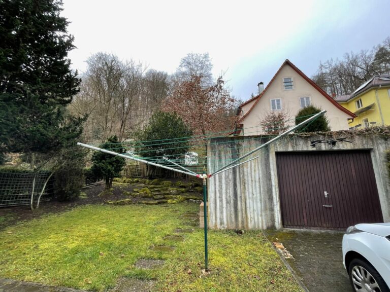 Garage, Garten