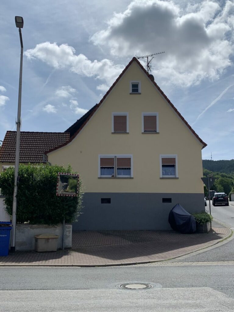 Straßenansicht