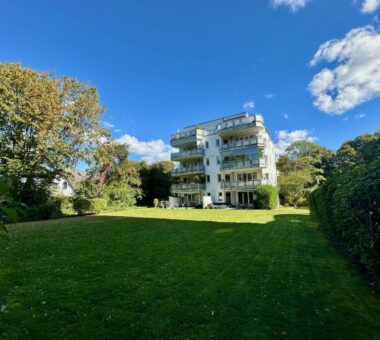 Großzügige Etagenwohnung Mit 2 Balkons - Perfekt Für Sonnenanbeter 9 Gartenansicht