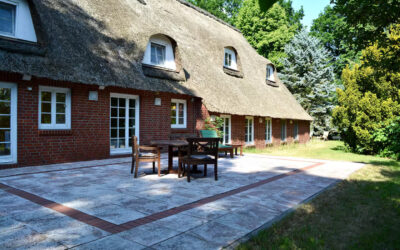 Landhaus Mit Garten