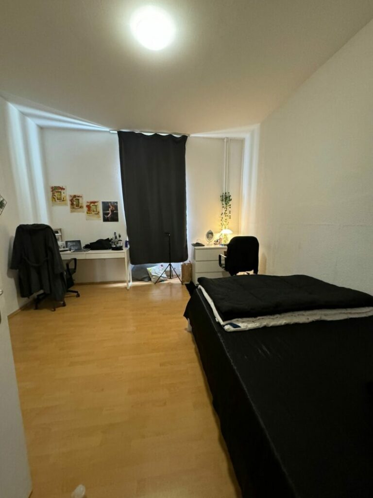 Schlafzimmer1