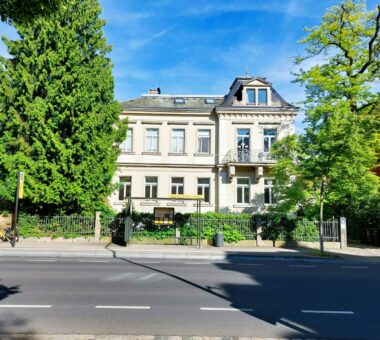 Straßenansicht