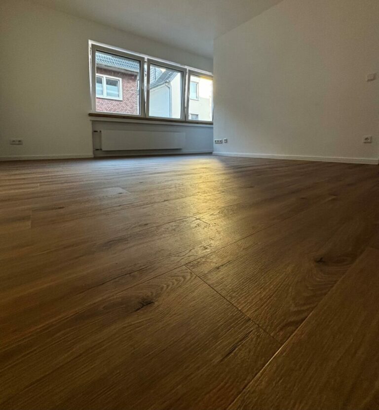 Wohn-/Schlafzimmer