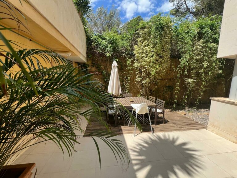 Terrasse hinten