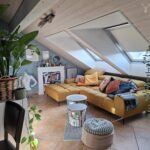 Wohnbereich Mit Viel Tageslicht