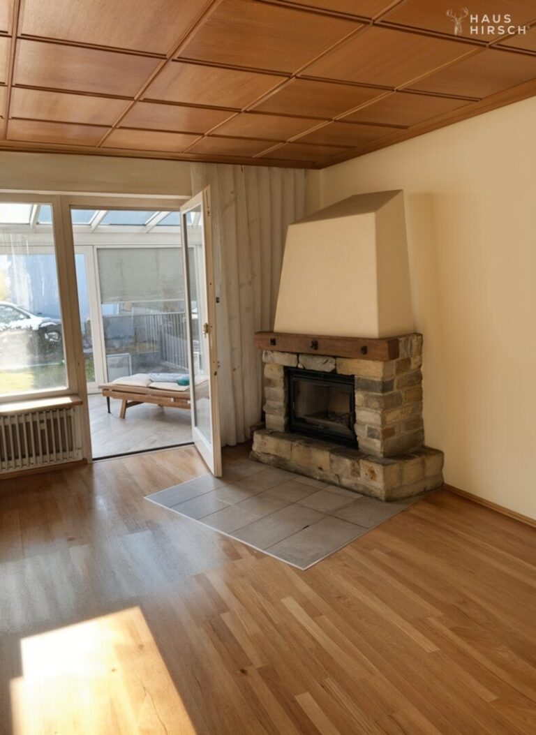 offener Kamin im Wohnzimmer