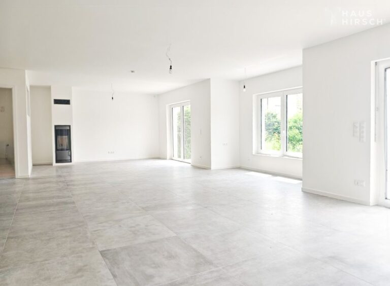 Erdgeschoss mit Kamin