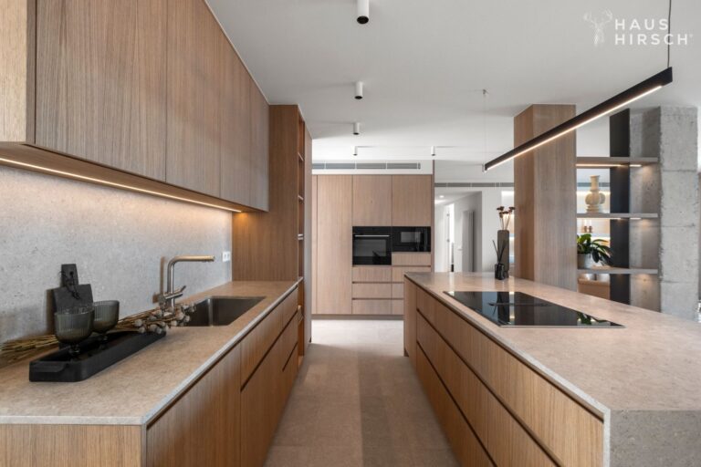 9ac7b94a-548e-4f24-8efb-15e99c354862