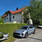 Stilvolle 2-Zimmer-Dachgeschosswohnung Mit Terrasse &Amp; Balkon In Ruhiger Lage Von München-Moosach 2 Außenansicht