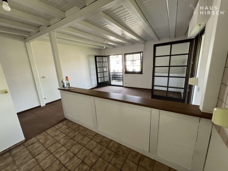 Blick auf Wohnzimmer/Küche