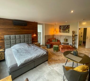 Vollausgestattetes Apartment Samt Loggia Direkt An Der Alten Pinakothek - Als Solide Kapitalanlage! 9 Wohnraum