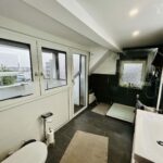 Badezimmer Mit Balkon