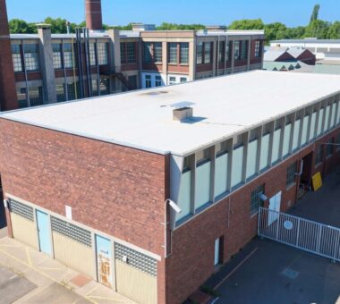 Mittelgebäude, Bj. 1960 - (Ki Generiert)