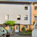 Solide Kapitalanlage: Reihenmittelhaus In Gepflegter Lage Von Karlsbad-Spielberg 1 Außenansicht Vorne