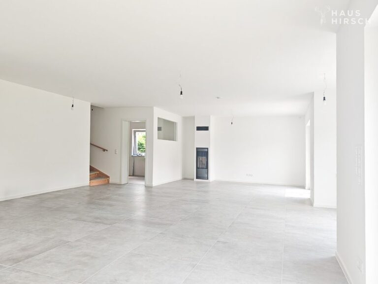 Erdgeschoss Kamin Treppe