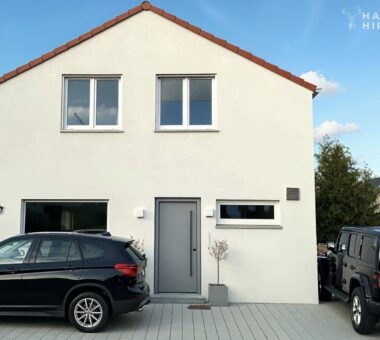 Haus - Verbessert - (Ki Generiert)