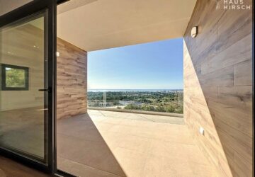 E (44)-fotor-20250602131722