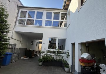 Innenhof, Haus von außen
