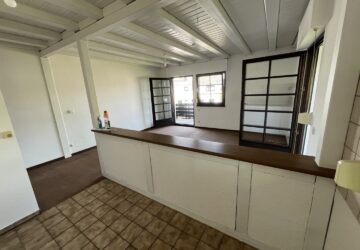 Blick auf Wohnzimmer/Küche