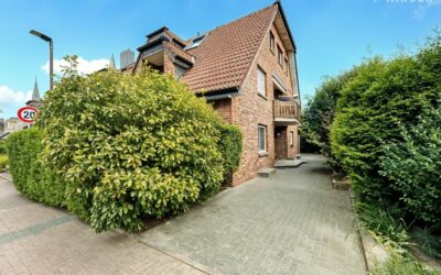 Hausansicht / Eingang Zum Haus