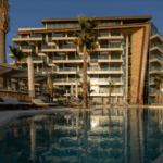 Luxuriöse Eleganz Am Strand - Traumhaftes 1-Zimmer-Apartment Mit Meerblick 1 Image 1 356