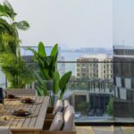Luxuriöses 4-Zimmer-Apartment Mit Zimmer Für Dienstmädchen, Riesigem Balkon Und Hafen- Und Meerblick 1 Image 1 73