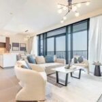 Geräumige 3-Zimmer-Wohnung Mit Möbeln Und Voll Ausgestatteter Küche - Der Perfekte Wohnraum! 5 Image 1 98