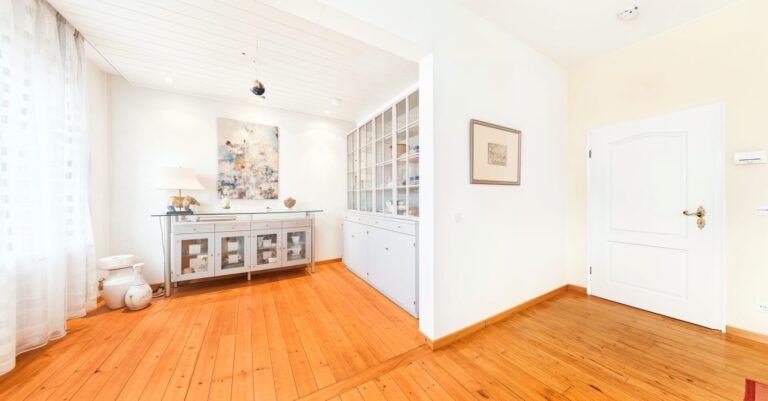 Wohnzimmer – großzügige Raumtiefe & flexible Aufteilung