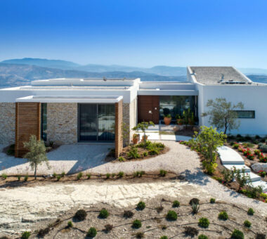 Adji_0024-1-1024X629