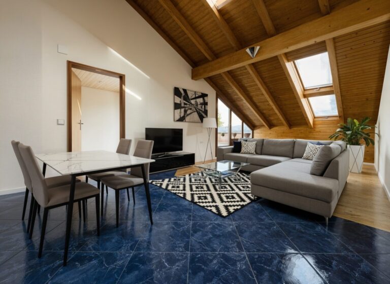 Wohn-/Essbereich - (Möblierung KI generiert)