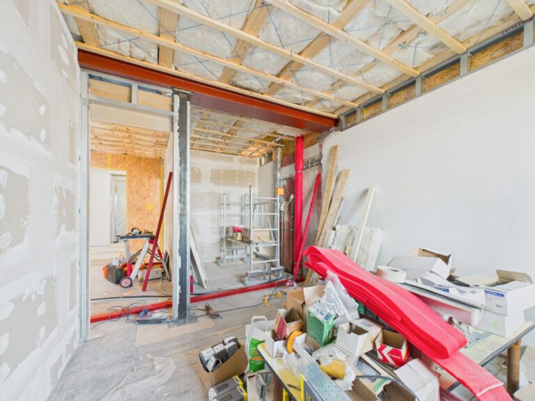 CAM03694G0-PR0052-STILL027