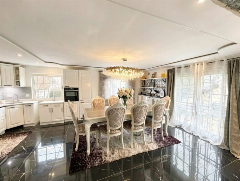 Küche / Essbereich im EG