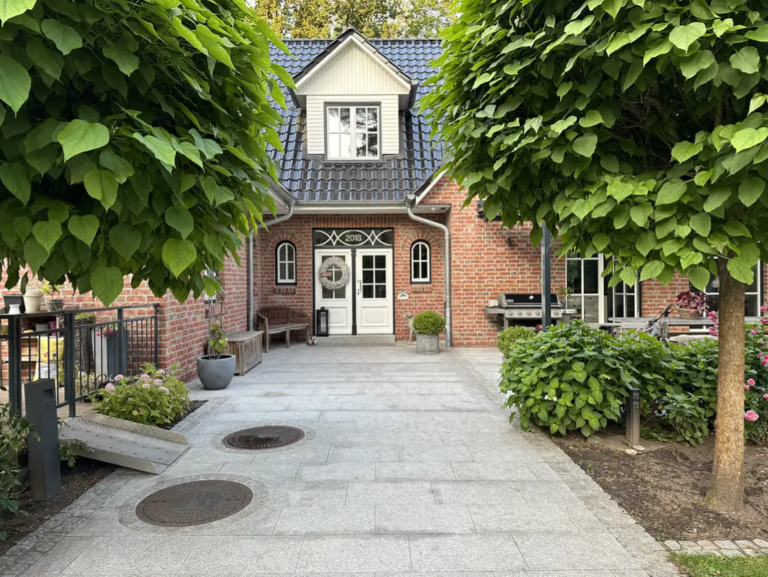 Repräsentativer Eingang