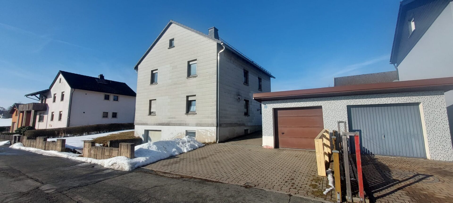 Außenansicht Straße