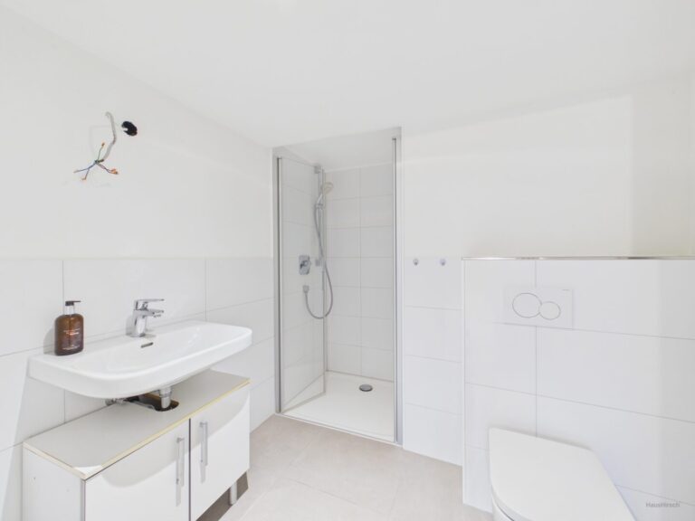 Badezimmer EG