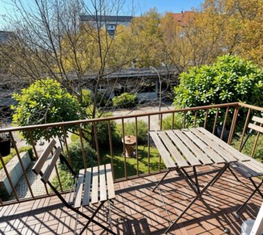 Sonniger Balkon