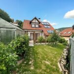 Haus Vom Garten Aus Mit Gaube