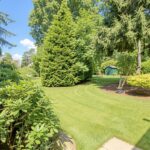 Garten Vorderes Grundstück 1.2 - (Ki Generiert)