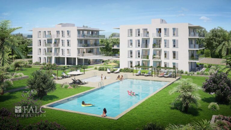Blick auf Pool/vista a la piscina/view onto the pool...